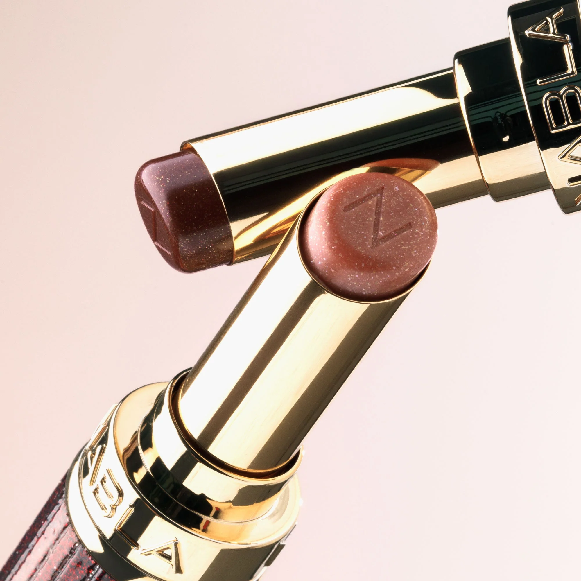 Beyond Jelly Lipstick Crystal Ed. - Image 4