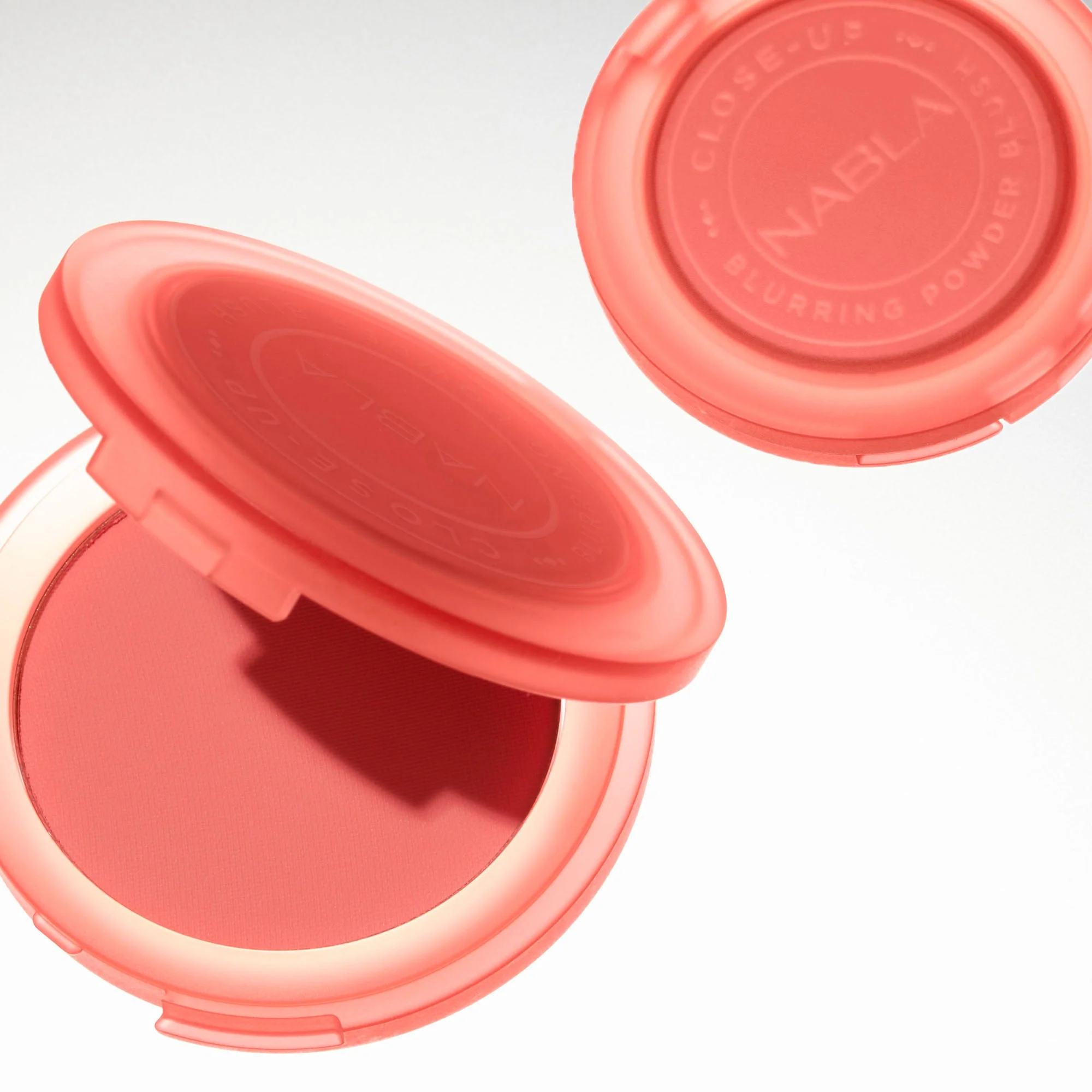 Close-Up Blurring Powder Blush - Image 9